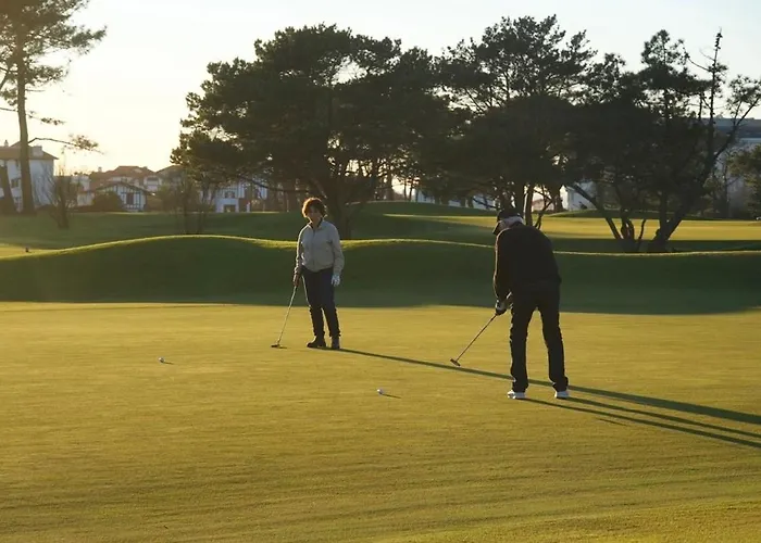 Regina Et Golf Vue Апартаменти